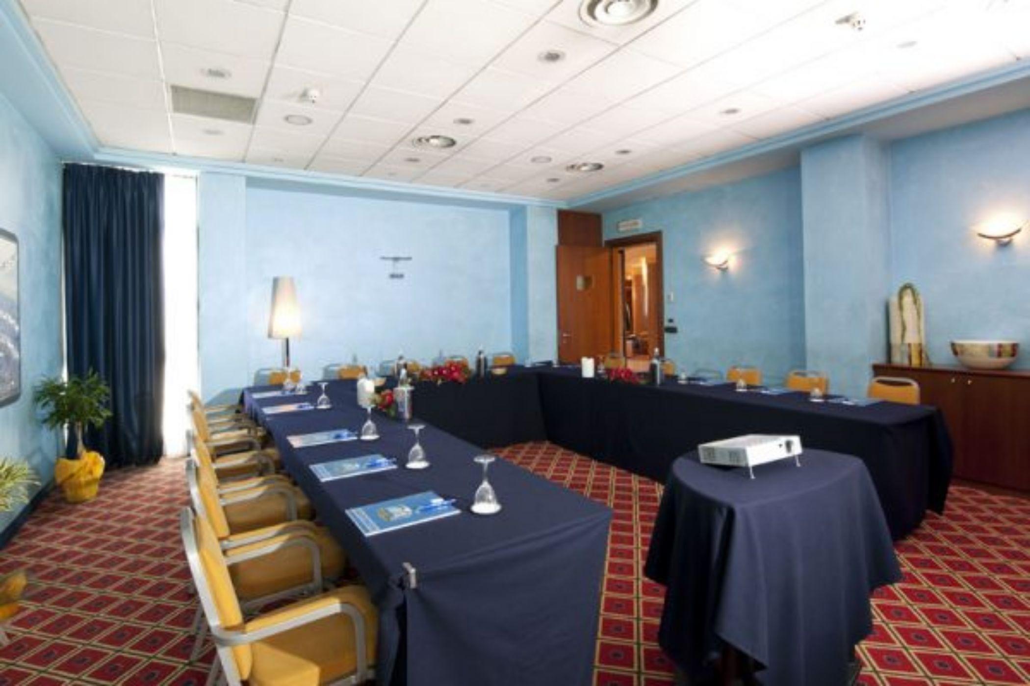 Castagna Palace Hotel & Restaurant Montecchio Maggiore Buitenkant foto