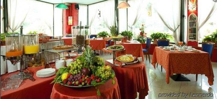 Castagna Palace Hotel & Restaurant Montecchio Maggiore Buitenkant foto