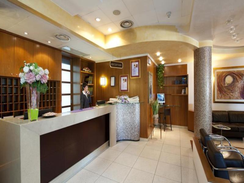 Castagna Palace Hotel & Restaurant Montecchio Maggiore Buitenkant foto